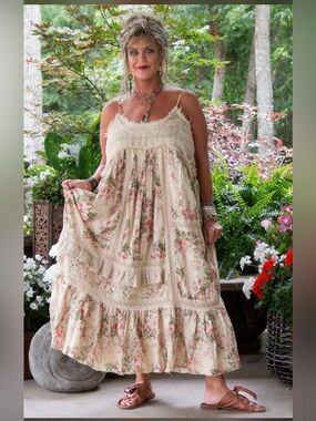 NWT Jaded Gypsy Boho Floral Lace Tiered Maxi Dress - Cream with Pink Roses OS